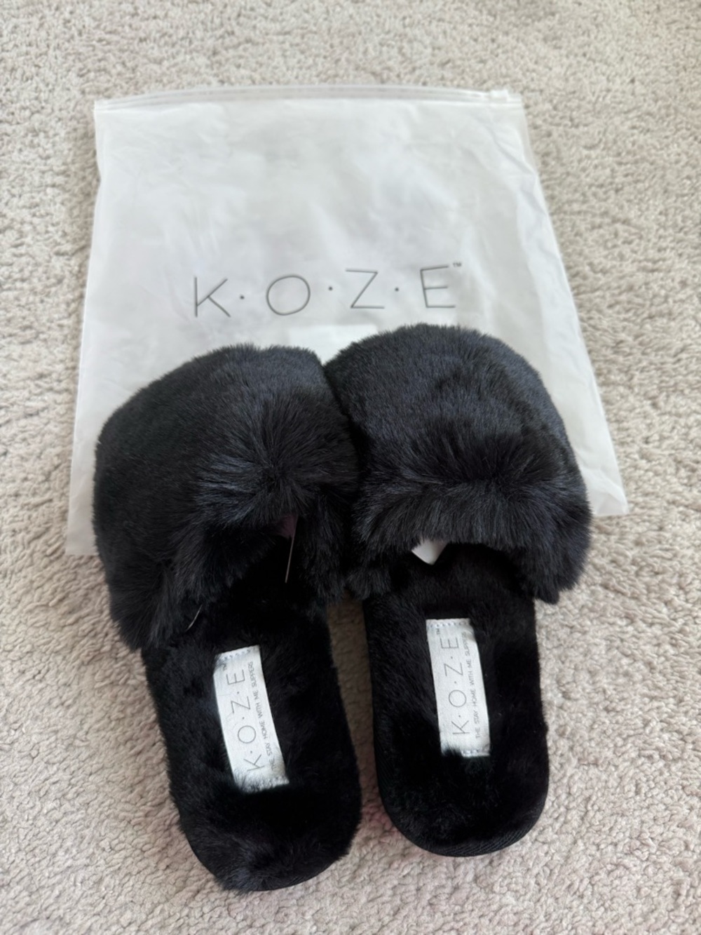 Black Faux Fur Slide Slippers for Women